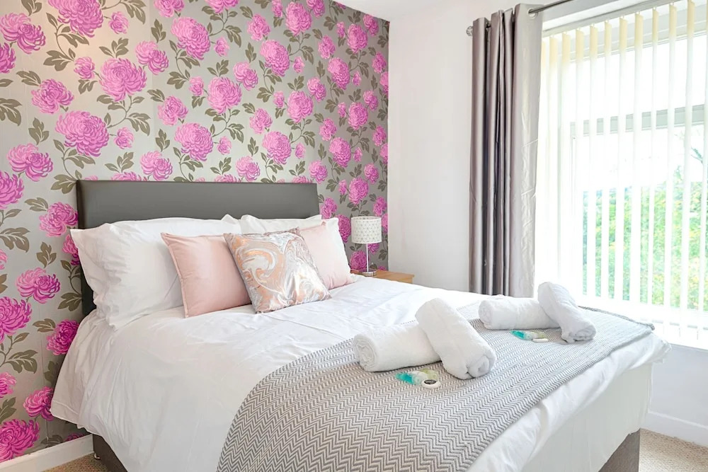 Swansea Hosea Spacious Home