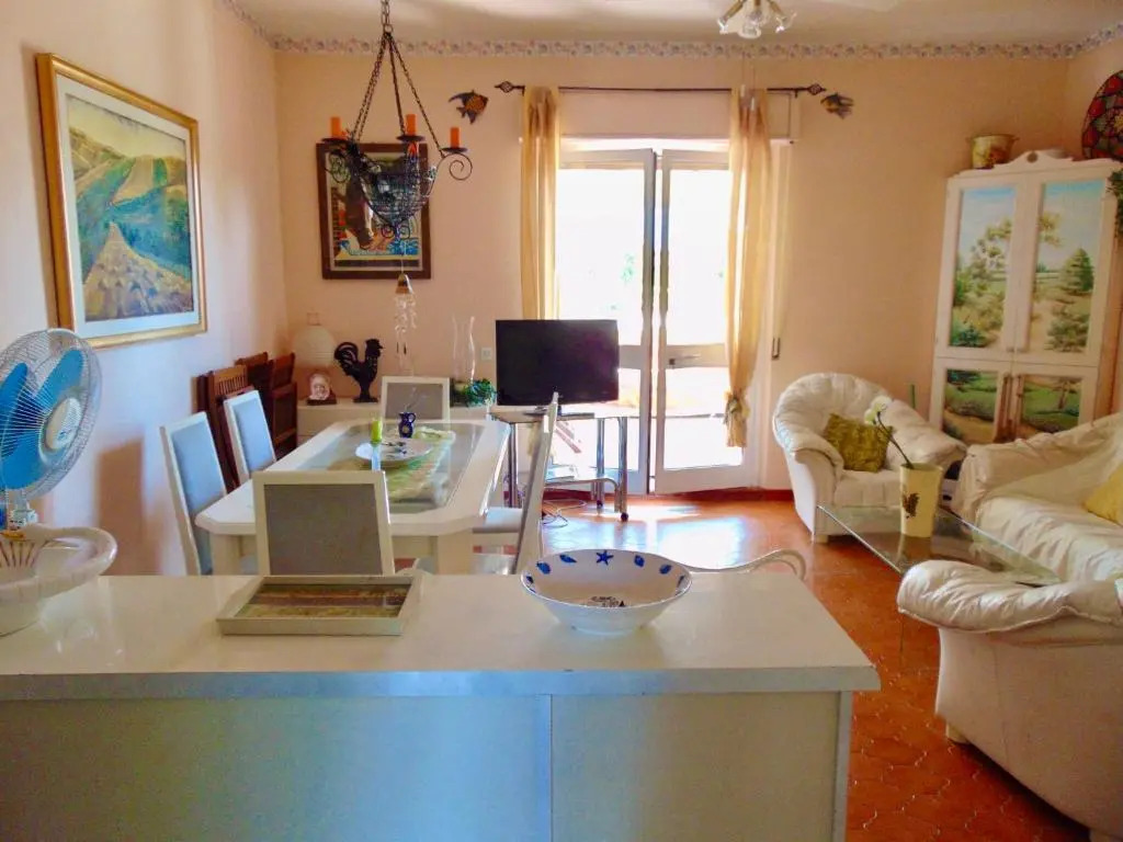M292 - Marcelli, quadrilocale con giardino a 50mt dal mare