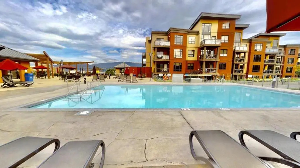 Bright and Airy Condo With Pool! #454