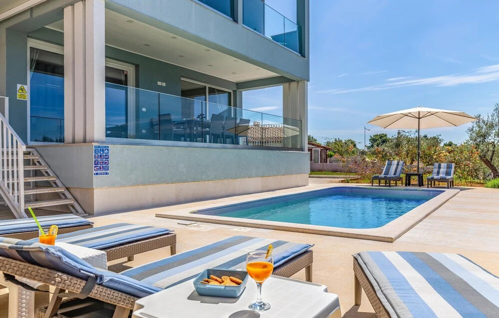 Amazing Home In Fazana