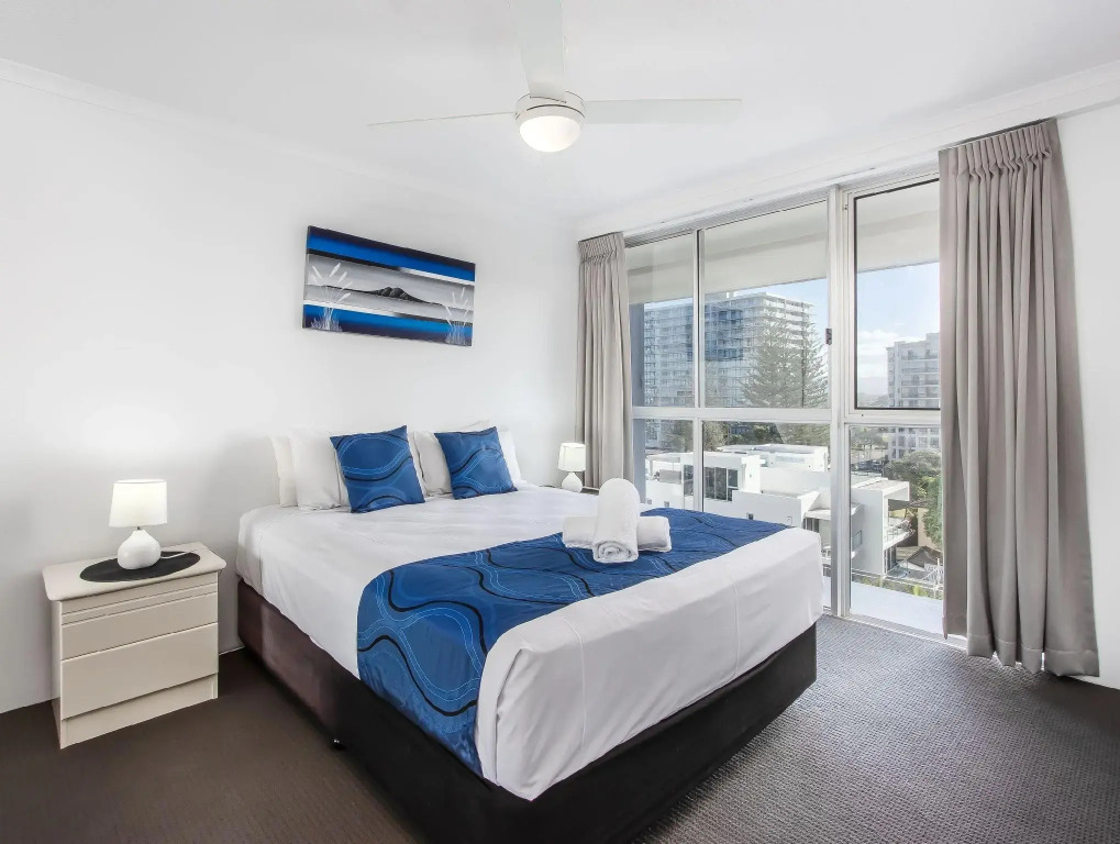 Baronnet Apartments