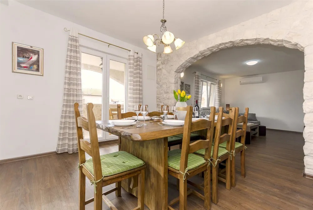 Apartment Luce
