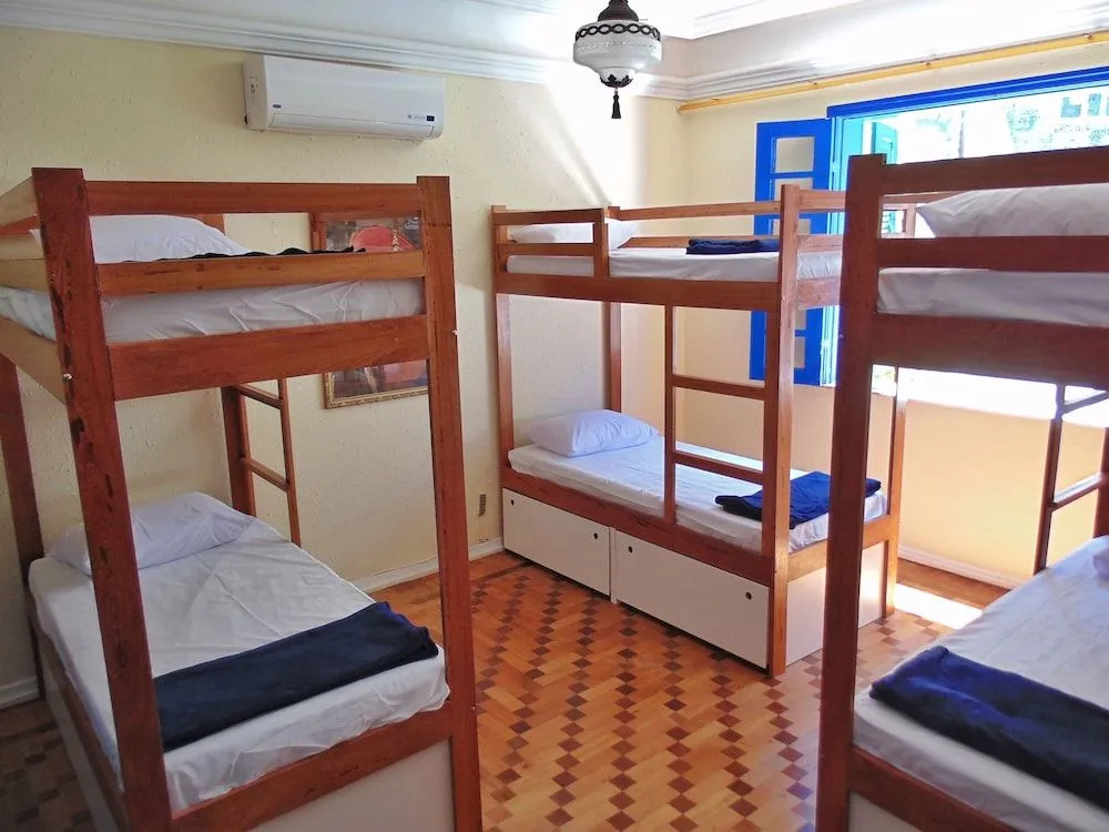 Lisetonga Hostel
