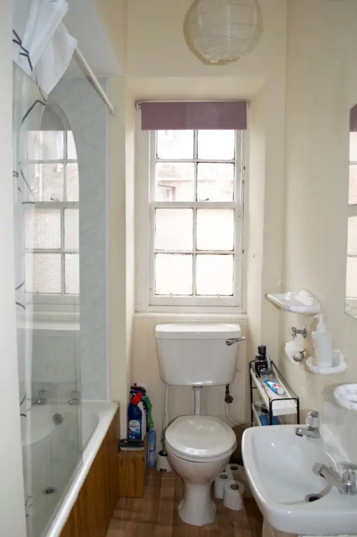Centrally Located Meadows Flat