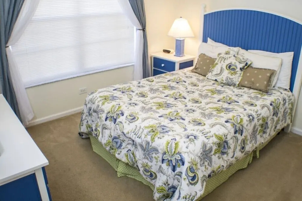 Cristina's Windsor Palms 4 Bedroom Home