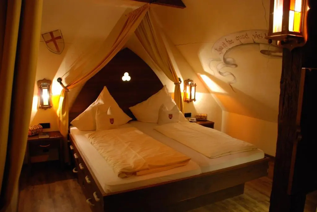 Mittelalterhotel-Gästehaus Rauchfang
