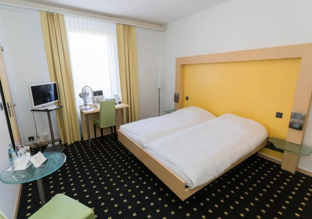 Becozy Self Check-in Pop-Up Hotel Basel