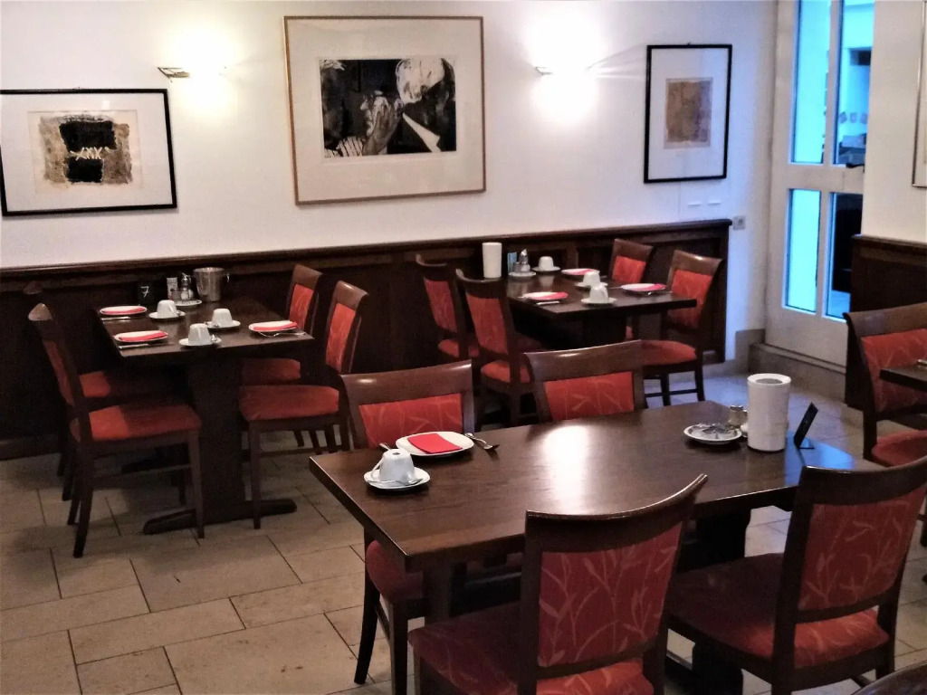 Hotel Garni "Am Ellinger Tor"