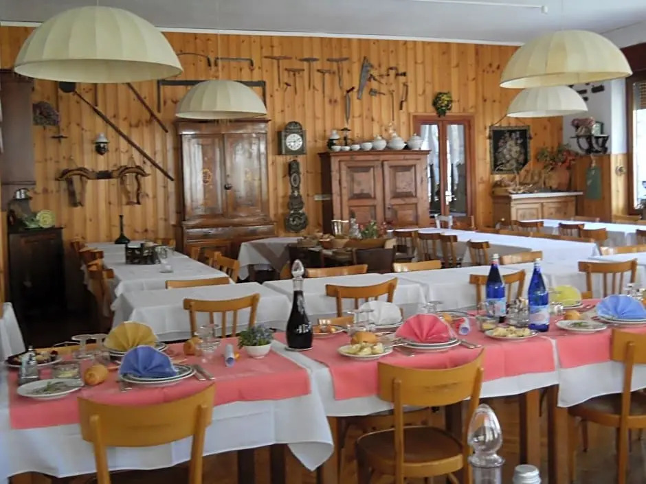 Albergo Mologna