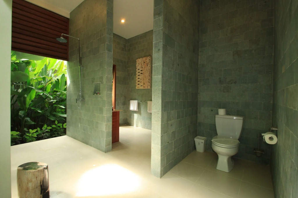 Villa Sutra