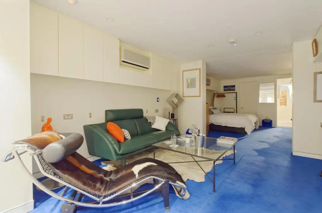 Luxe Executive Suite with breakfast and snacks in Paddington near Rushcutters Bay, Darlinghurst, St Vincents