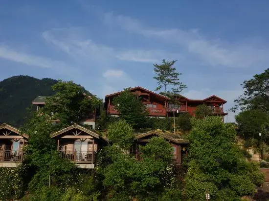 Yunqi Hostel