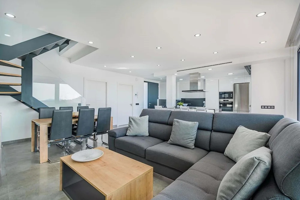 Villa Corb Mari I by Sealand Villas