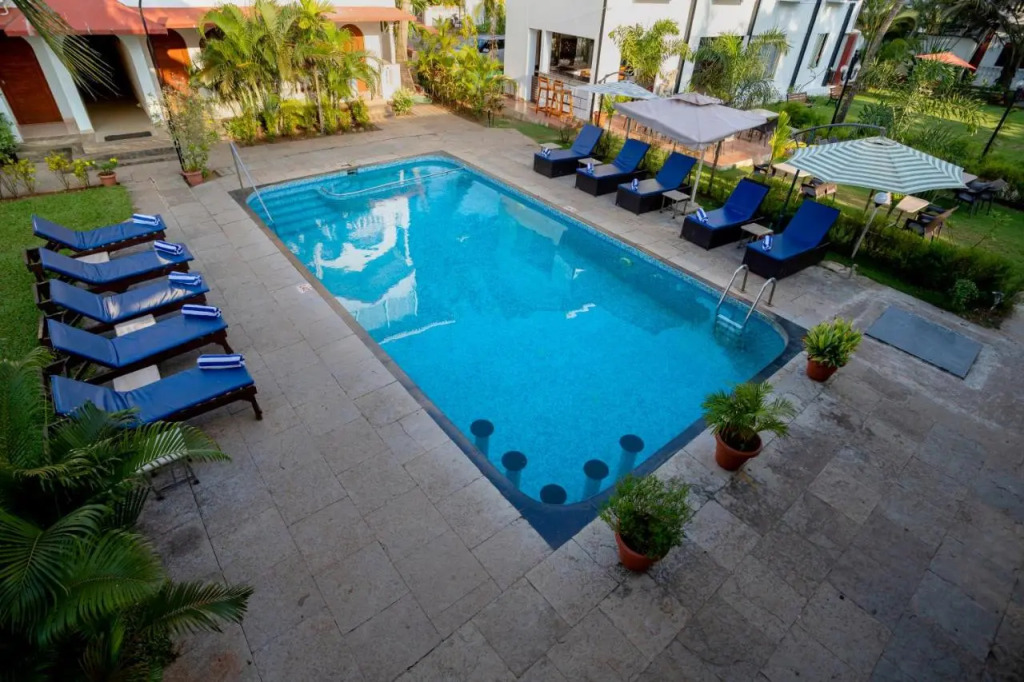 La Vaiencia Beach Resort, Morjim