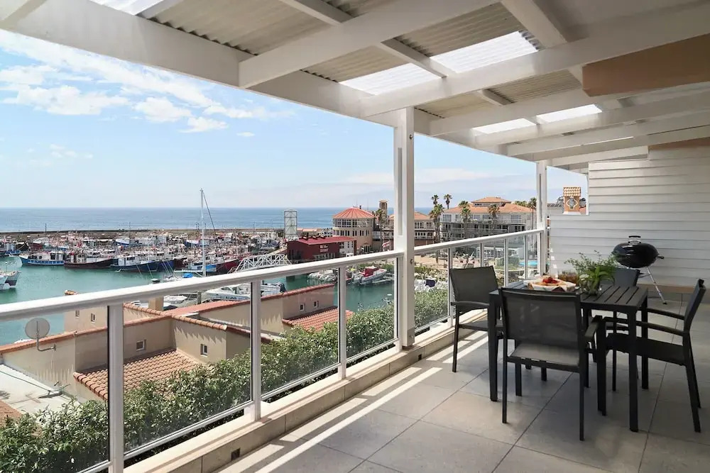Harbour Club