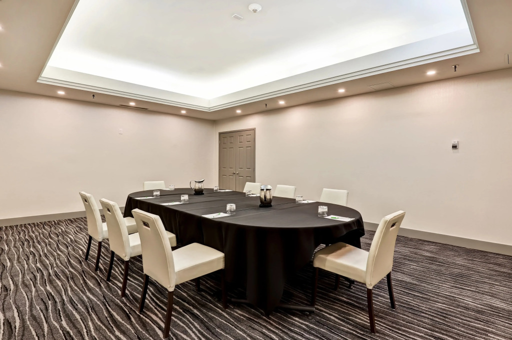 Holiday Inn - Ottawa Dwtn - Parliament Hill by IHG