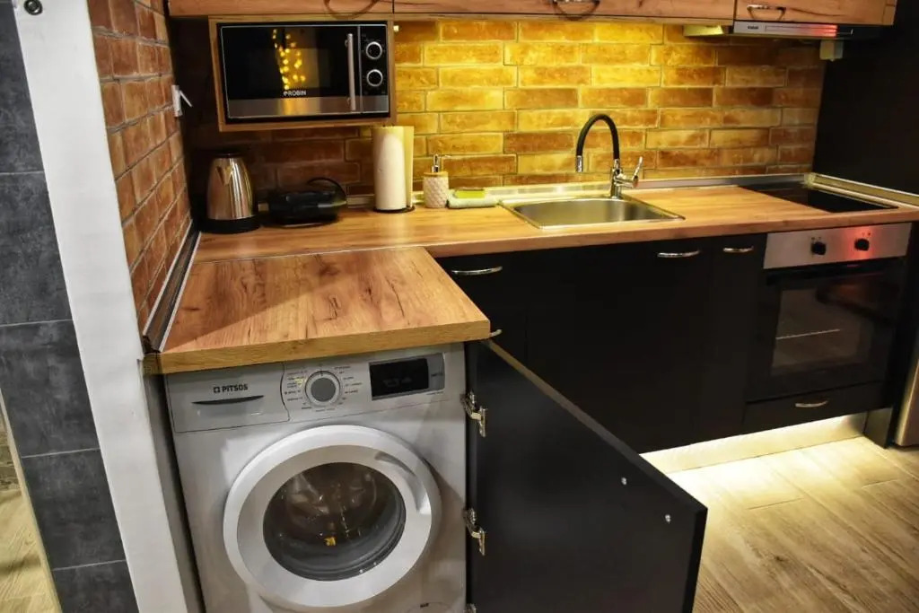 Alexander apartment serres