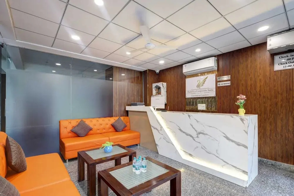 FabHotel La Corporate Suite