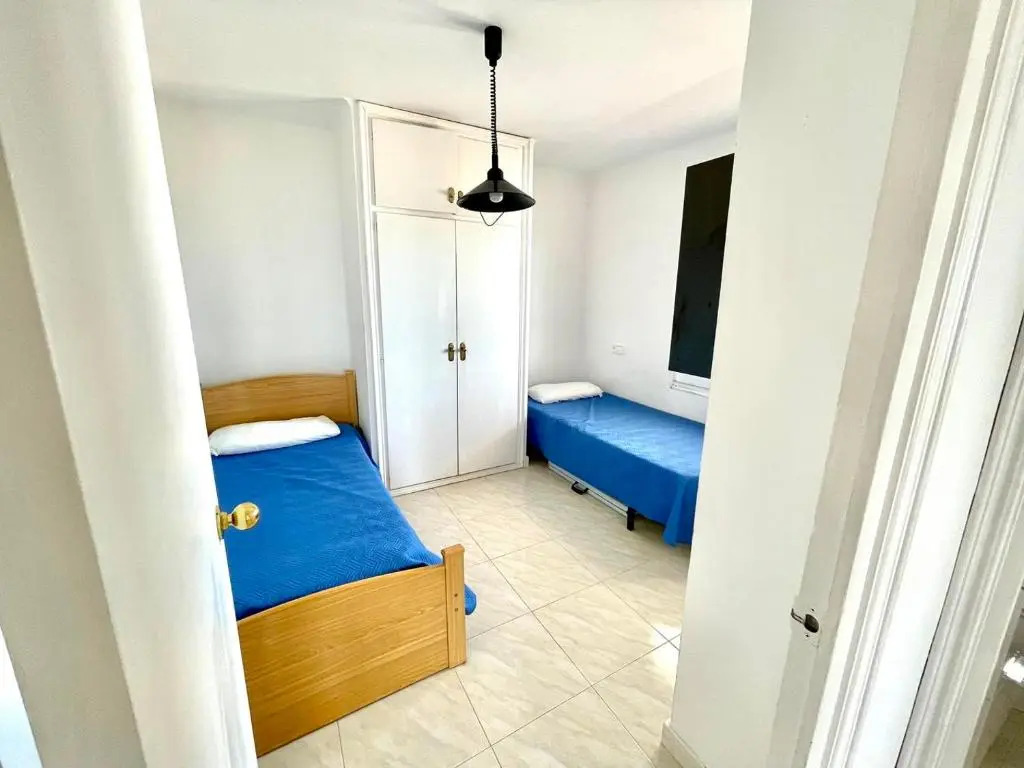 91-Dos habitaciones con vistas a la Bahía de Roses