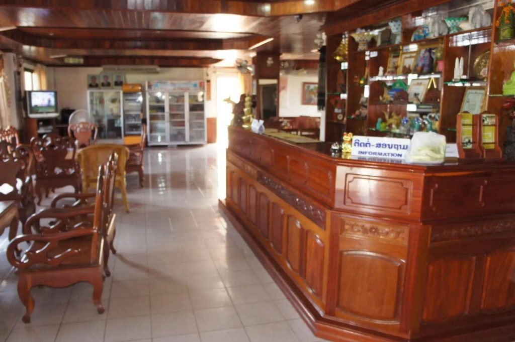 Sisavath Hotel