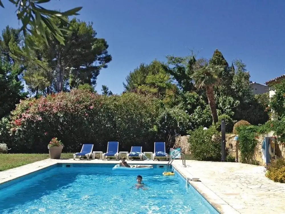 Premium Villa in Ollioules with Swimming Pool