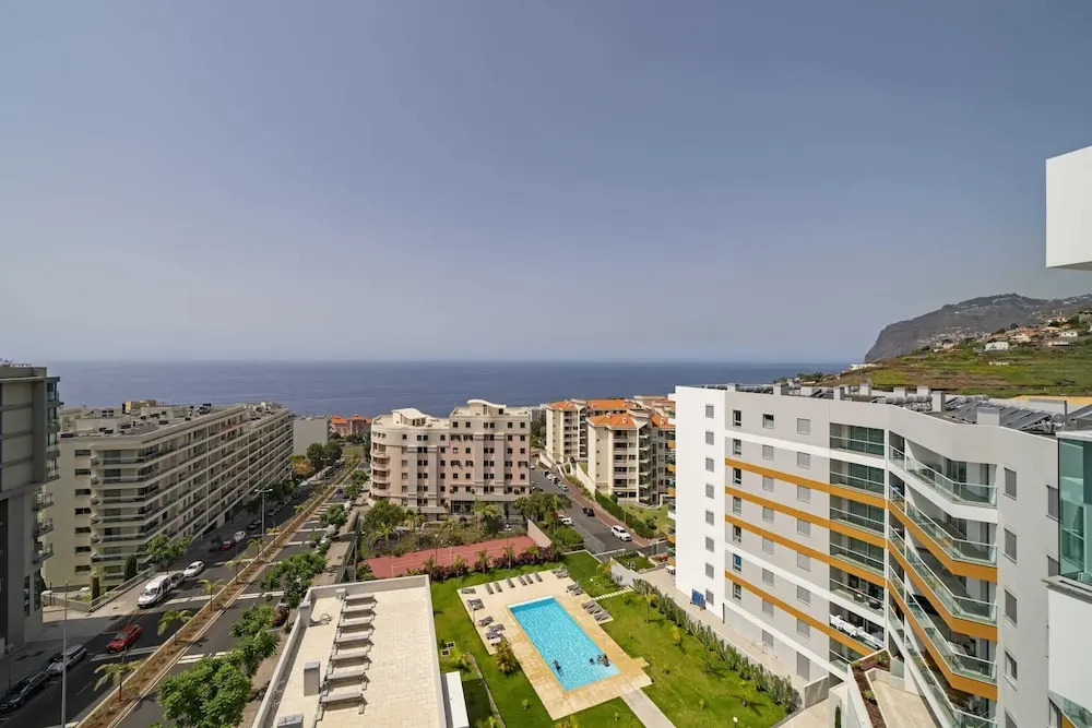 With Pool in the Tourist Area, Alameda Formosa I