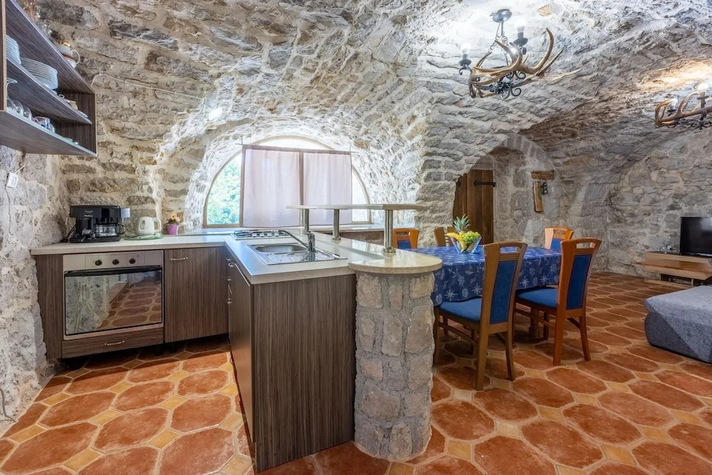 Apartments Neven