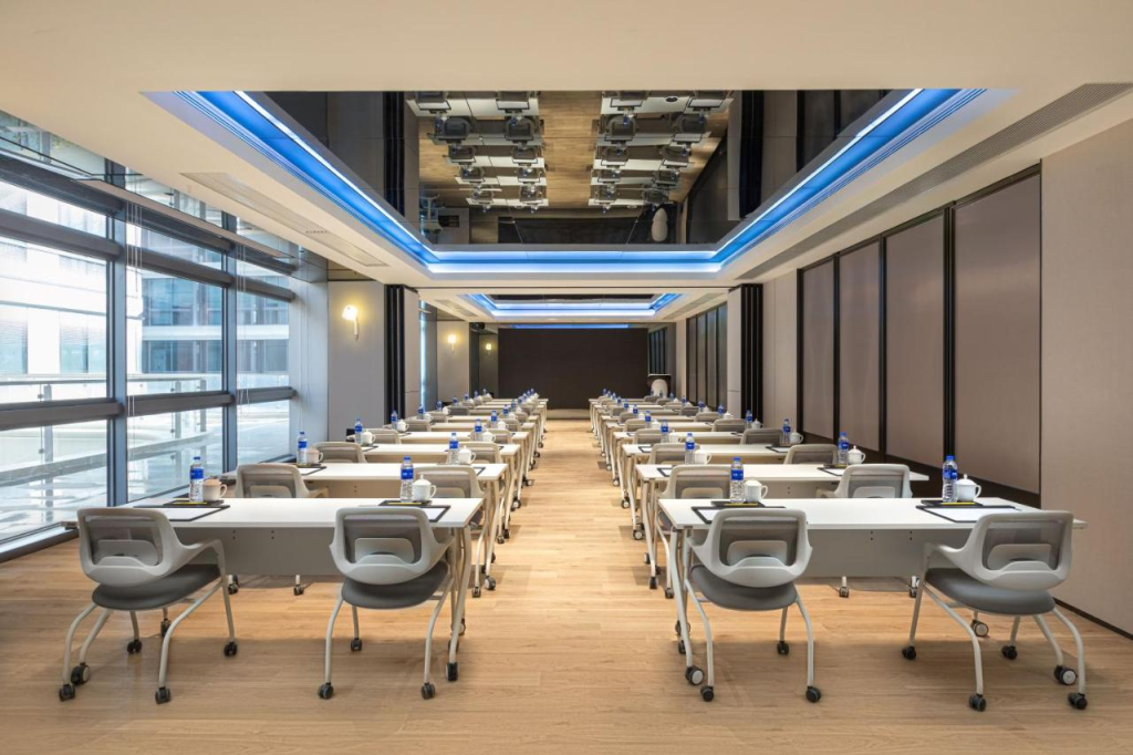 voco Suites Shanghai Hongqiao CBD by IHG