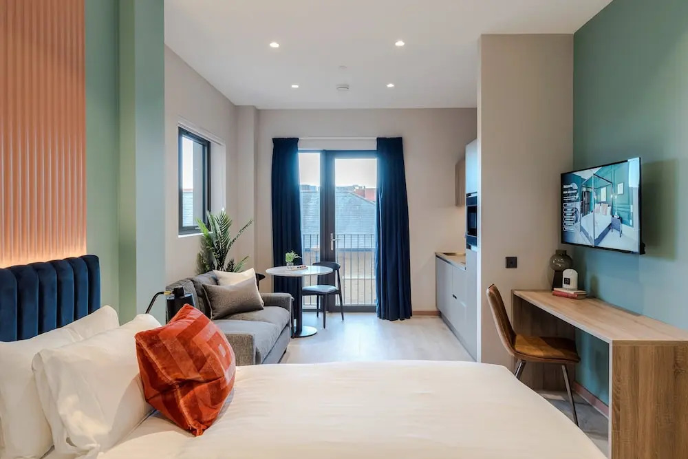 Your Apartment I Milton Keynes