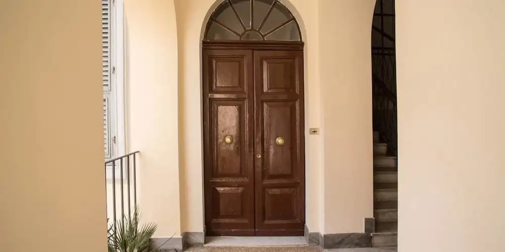 Colosseo 2 Bedroom Walking Distance