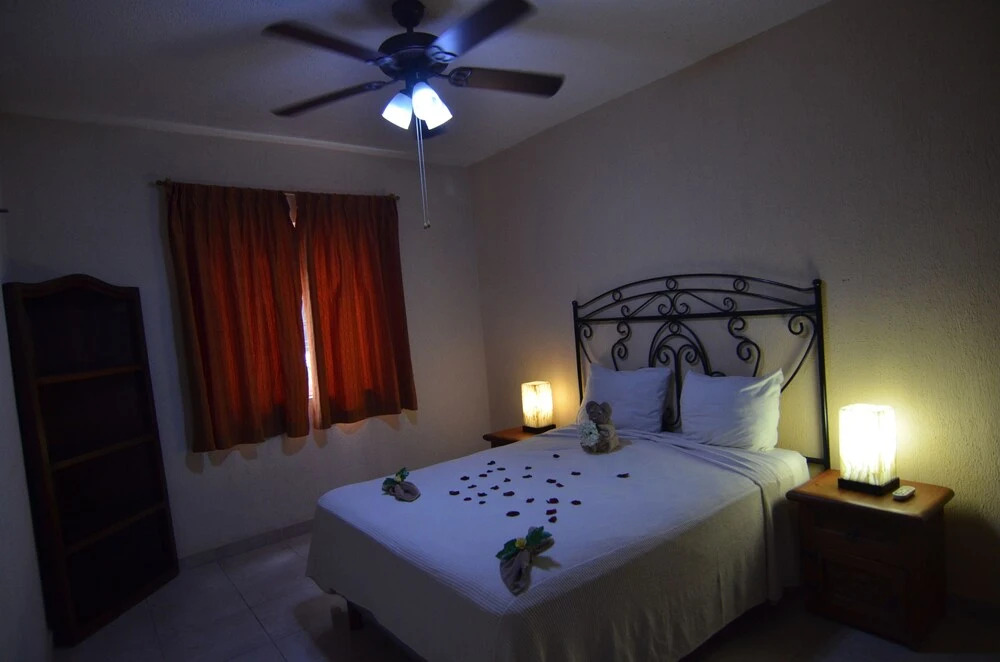 Ground level Apartment w Balcony RDS