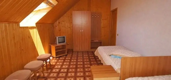 U Tanyushi Guest House