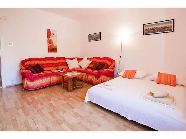Apartment Dutch