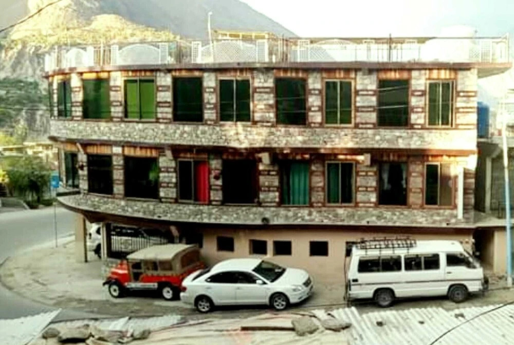 GB Hunza Inn