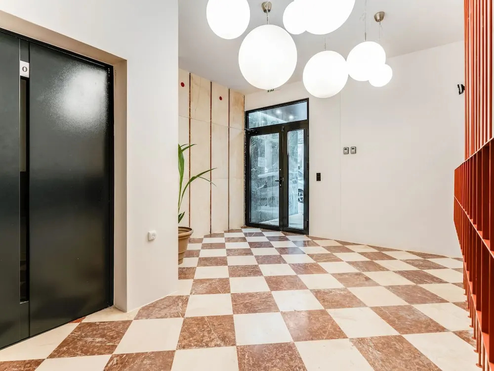 Sanders Port - Majest Studio With Roof-top Terrace