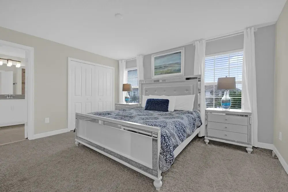 Luxury Davenport Home Perfect Family
