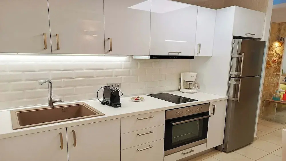 Elisa Luxury Suite in Nea Flogita