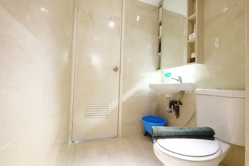 Spacious Apartment at Green Bay Pluit