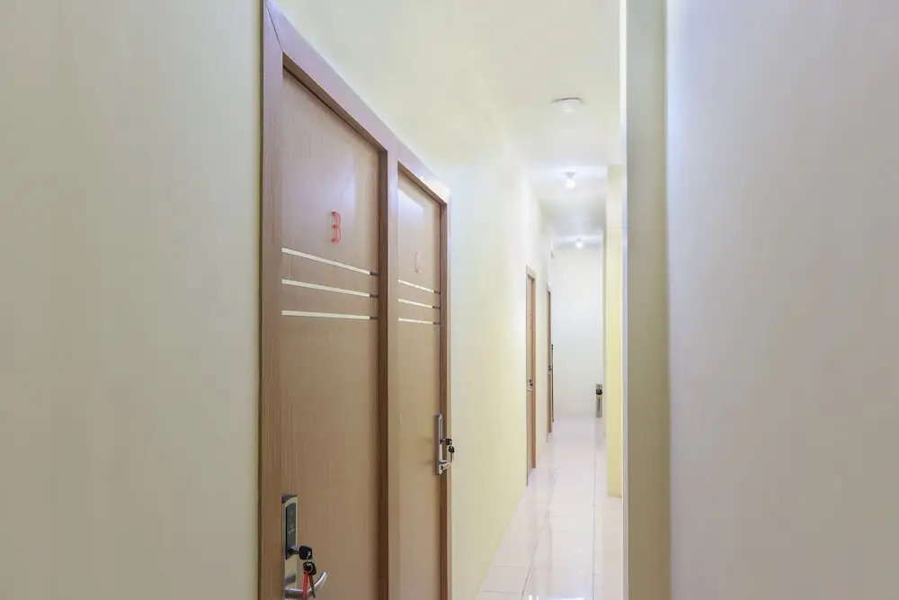 The Trend by OYO Rooms
