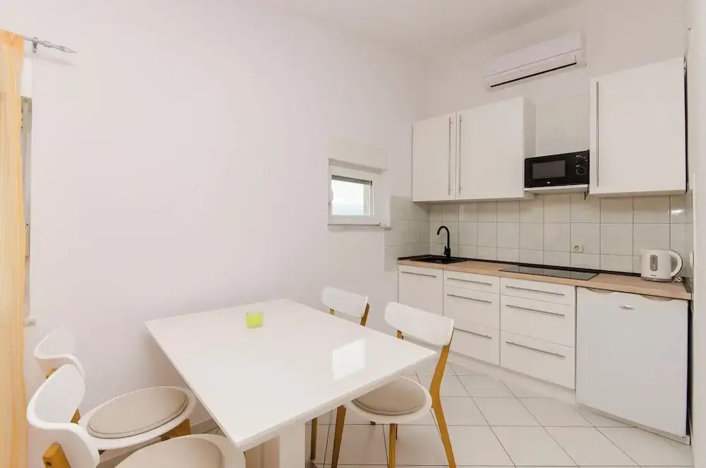 Apartments Ivan