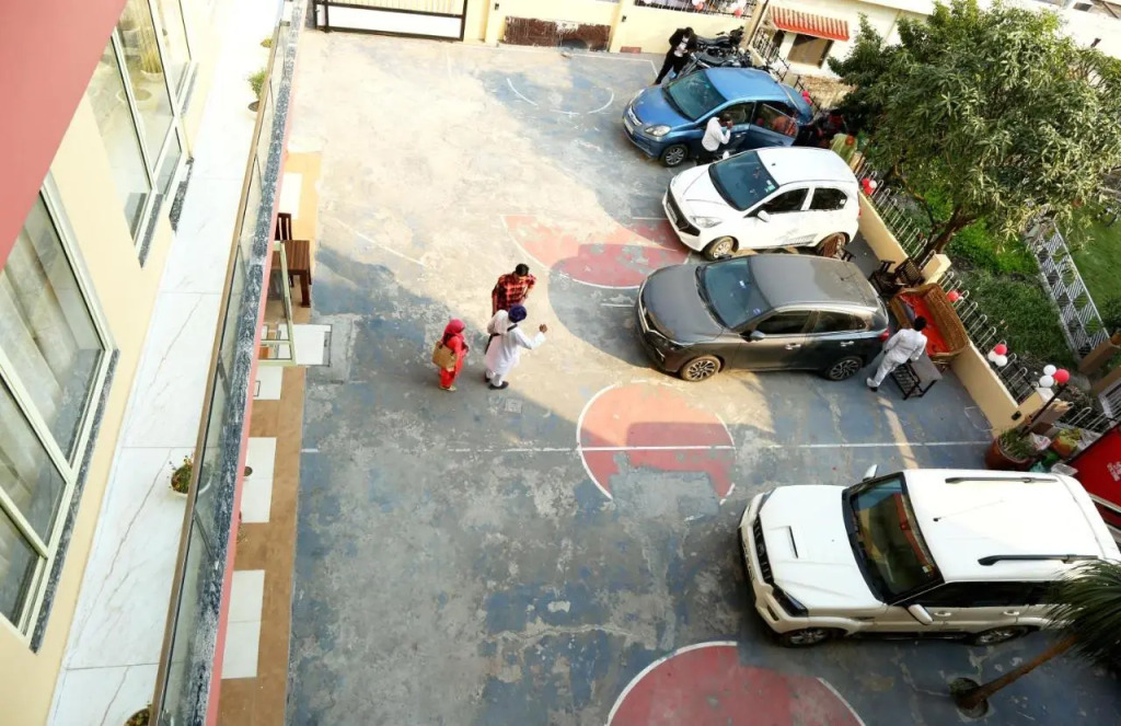 Tapovan New Residency - 5 minutes walk to Laxman jhula