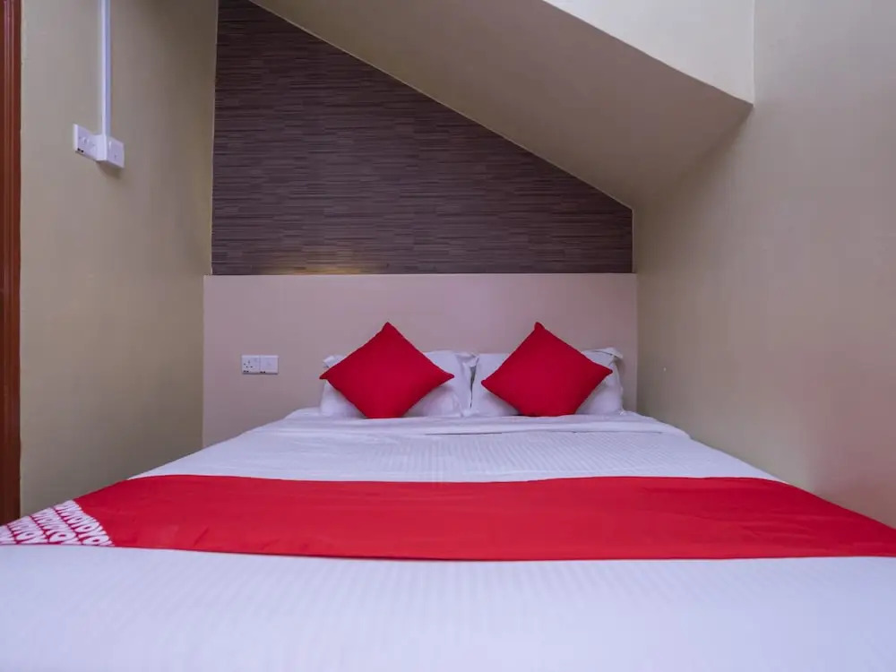 DPinetrees Hotel