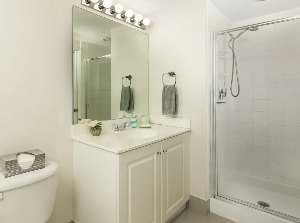 Le Marina Bay 1009 by Go Florida Condo, Sunny Isles