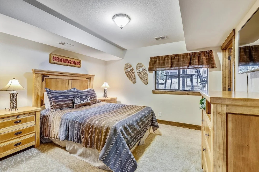 Village Point 109 townhouse
