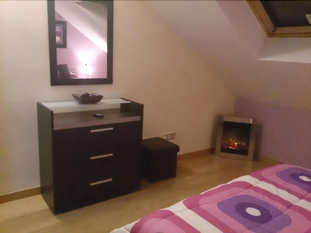 Jaen 102092 1 Bedroom Apartment By Mo Rentals