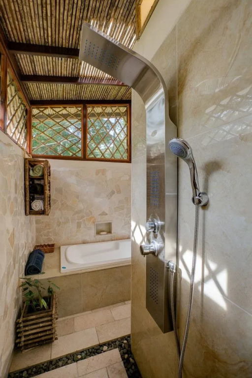 Zen Villa 1 - Three bedroom Luxury Villa with Private Garden -Playa Chiquita