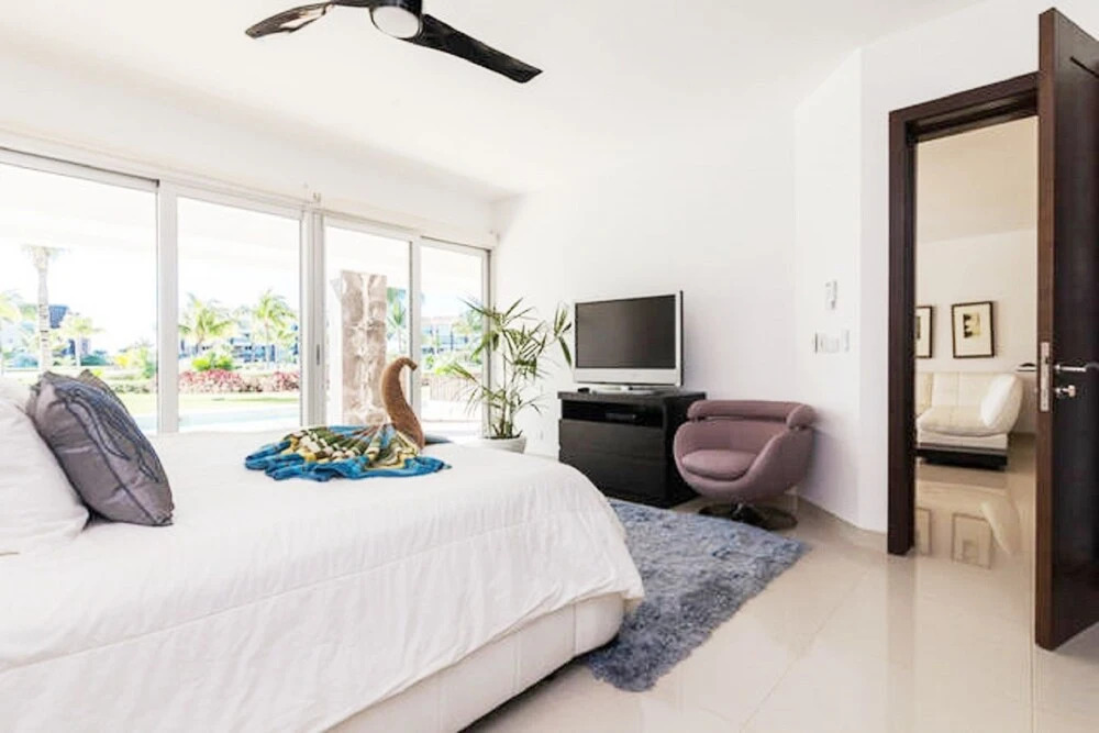 Marea Azul Condominium by ChezPlaya