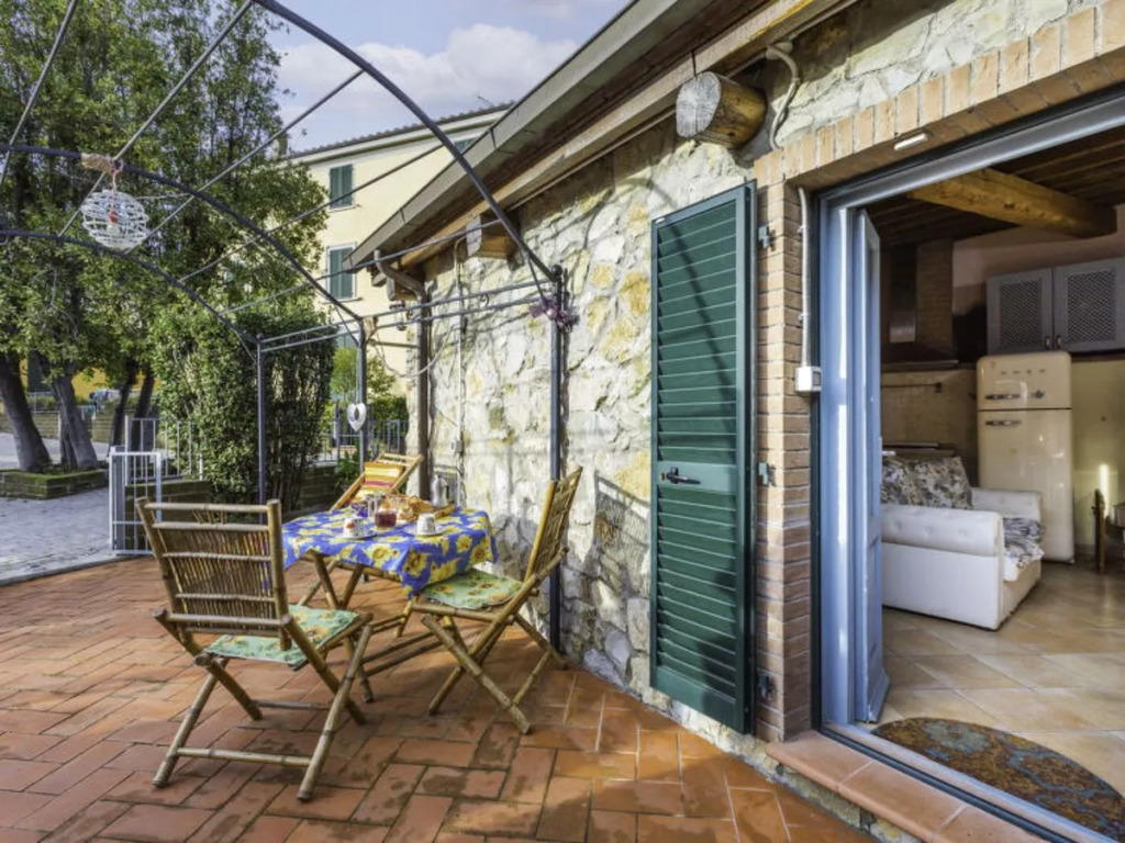 House Amarilli Pastina