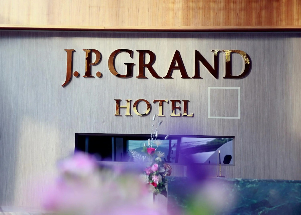 J.P.GRAND HOTEL