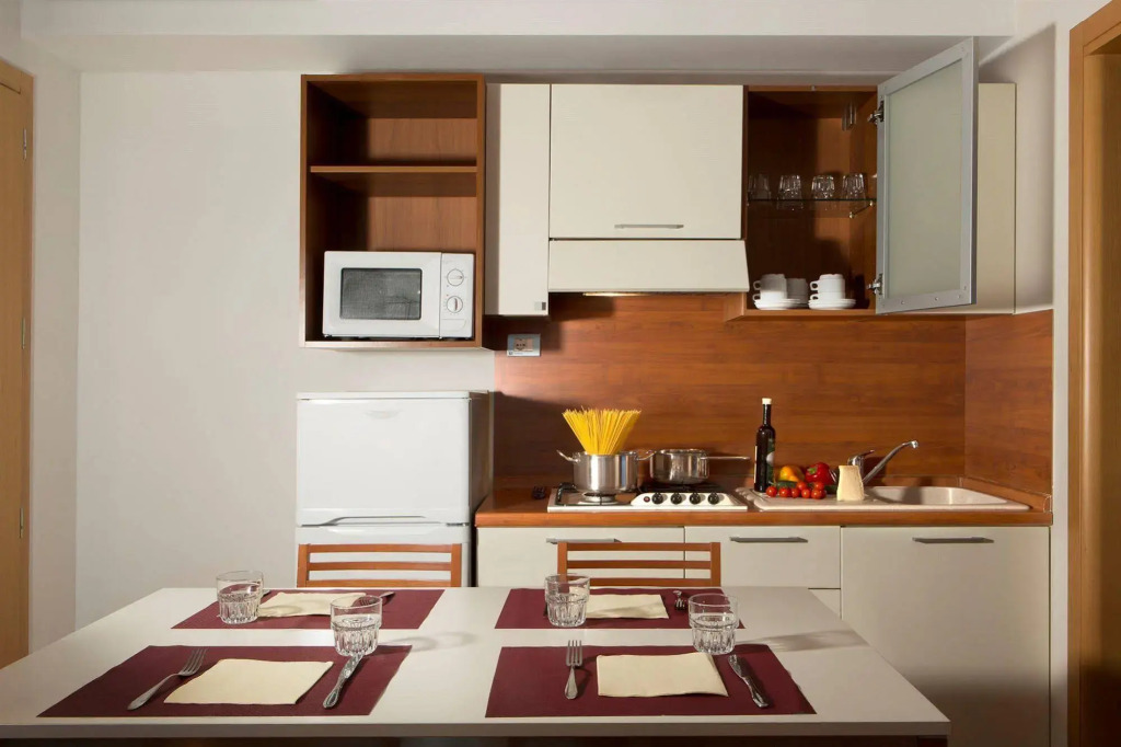 Domino Suite Hotel & Residence